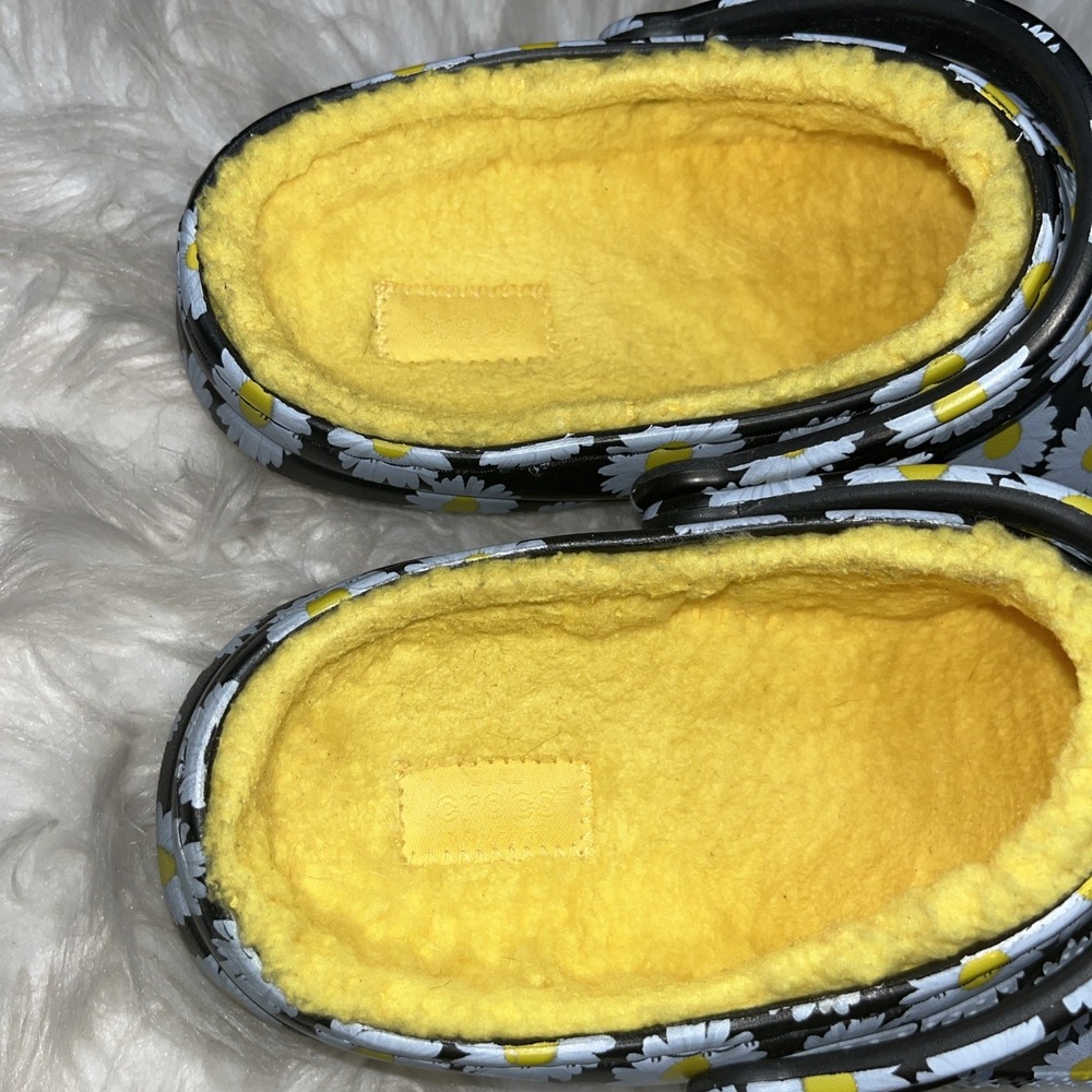 Crocs Classic Clog Shoes Women's 9 Black White Yellow Floral Print Lined Slip On - Picture 6 of 12